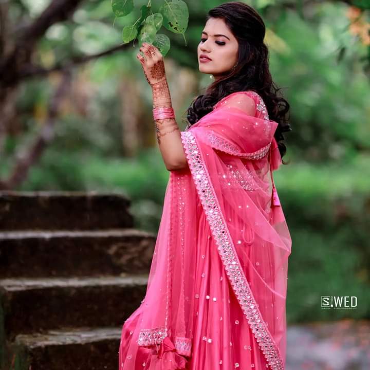 LIKE BEAUTY PARLOUR VALANCHERY